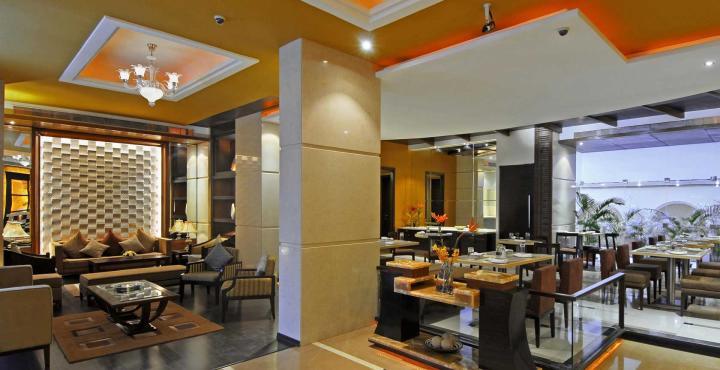 Grand Residency Hotel & Serviced Apartments Мумбаи Экстерьер фото