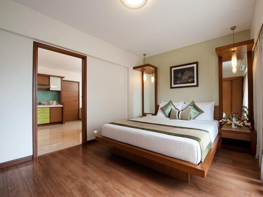 Grand Residency Hotel & Serviced Apartments Мумбаи Экстерьер фото